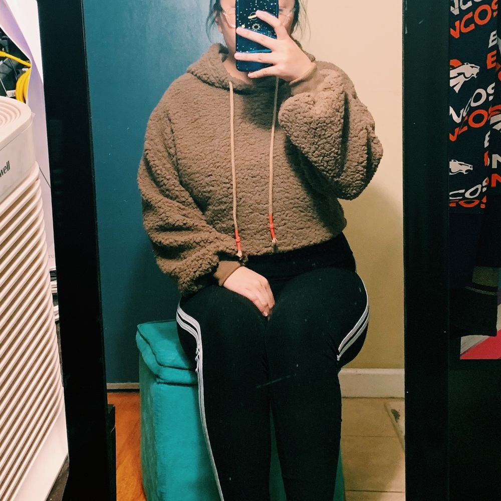 Fluffy Cropped Sweater